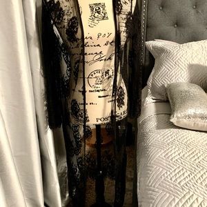Long Lace Duster in Black